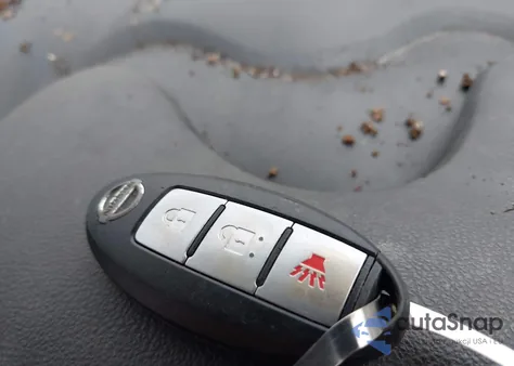 2015 Nissan Juke S из США, поврежденный, VIN JN8AF5MR5FT506637